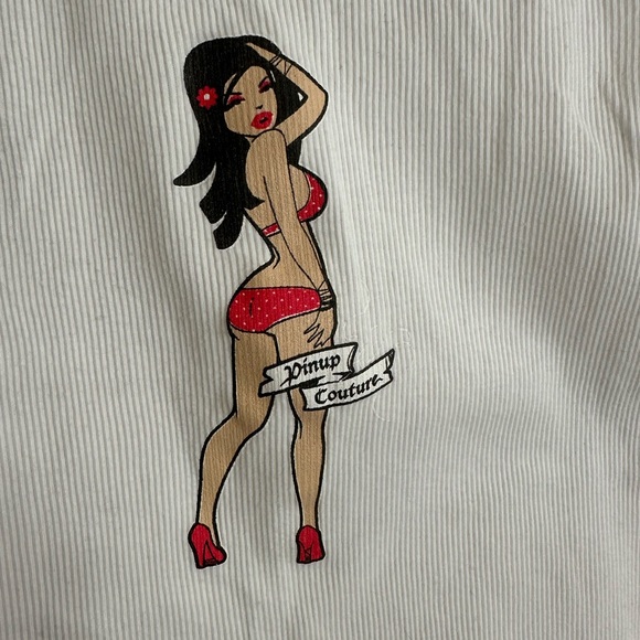 Pinup tank top - Picture 2 of 3